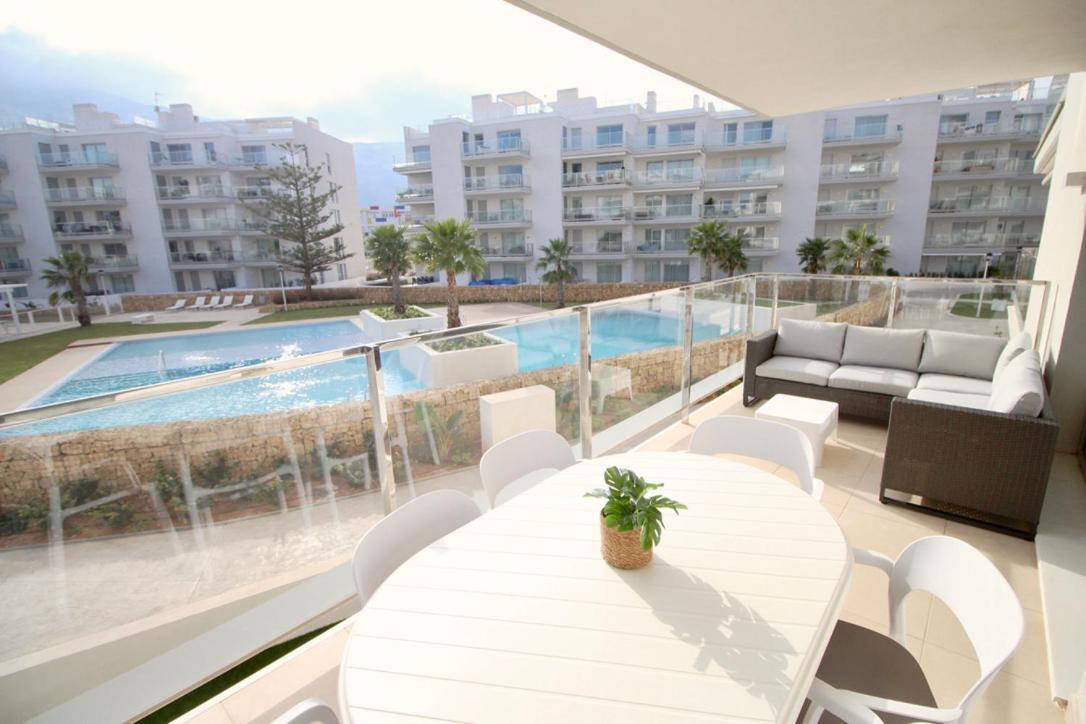 Marina Real 83 By Homeprive Denia Exteriör bild